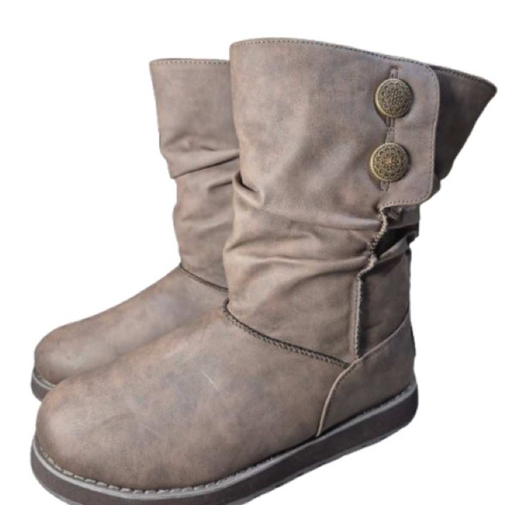 Sketchers  Brown Boots
